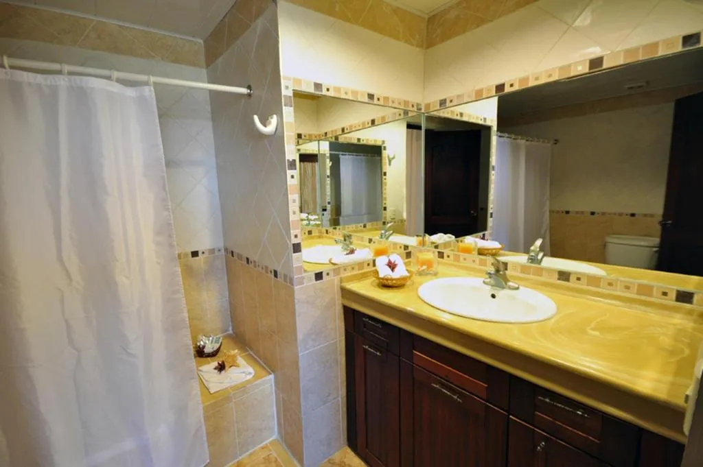 Triple Room - Free Wifi
